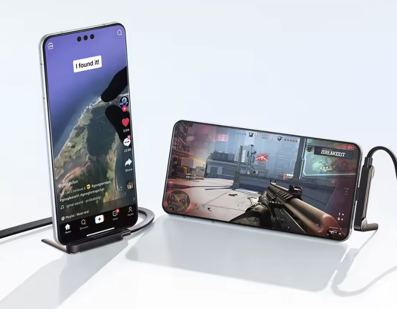 Fast Charging Foldable Phone Holder with Type-C 3.2 Data Cable™